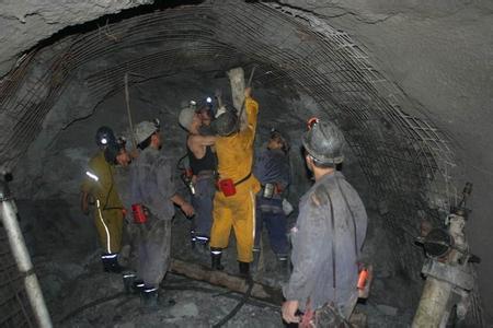 公坡镇工程爆破中的危险因素分析以及应对工程爆破危险的措施